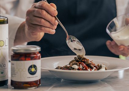 Orecchiette con pomodori secchi